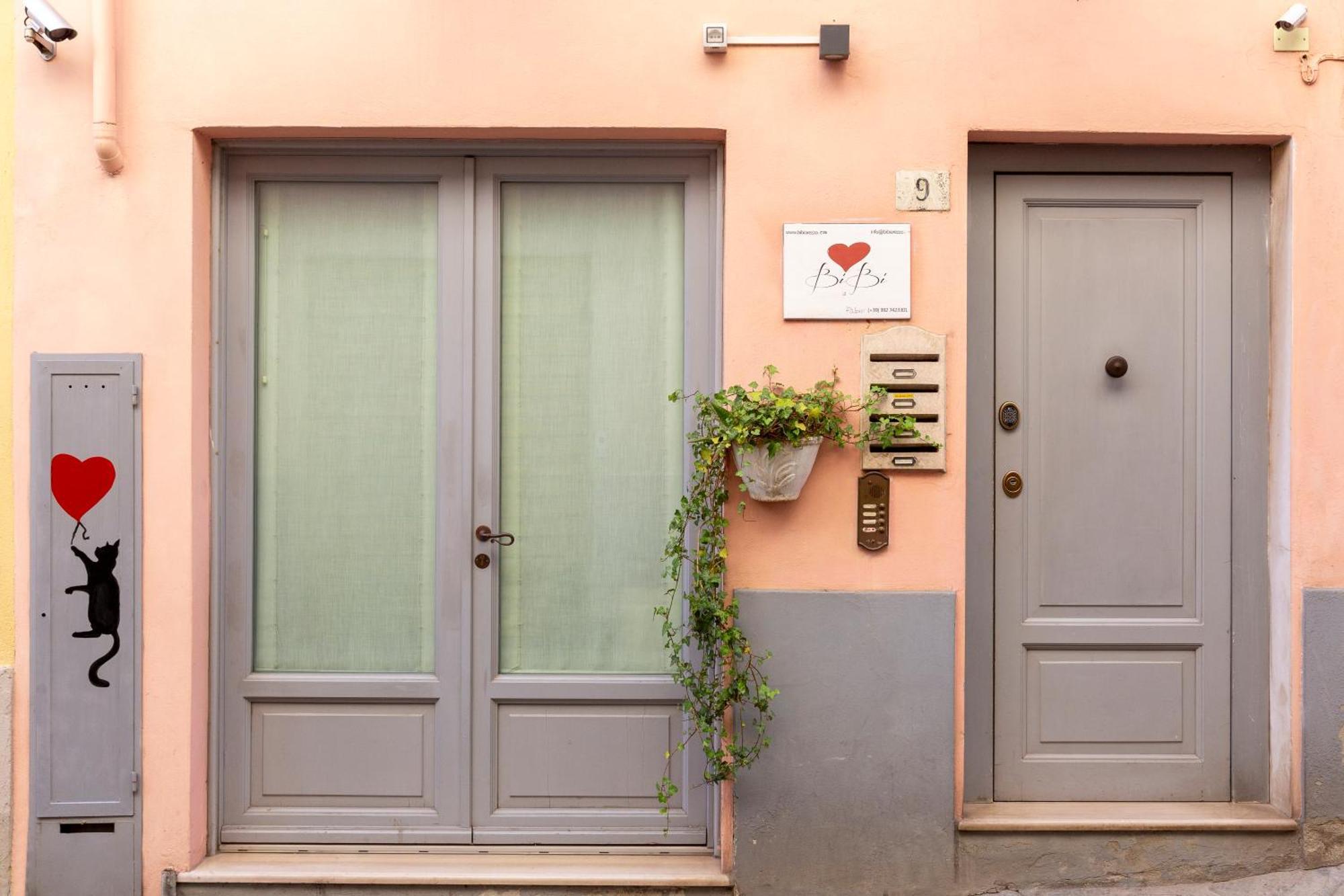 Bibi Boutique Arezzo Living Suite Rosafragola & Verdeconiglio Exterior photo